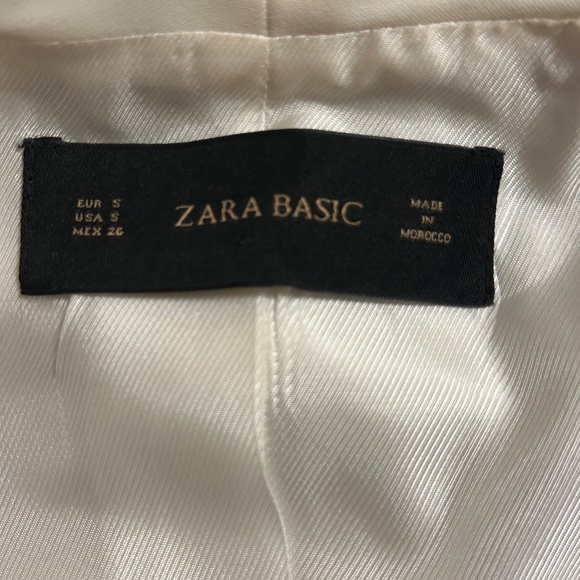 Zara White Blazer - Picture 3 of 3